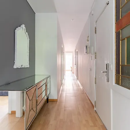 Tsa Gran Via Apartment *
